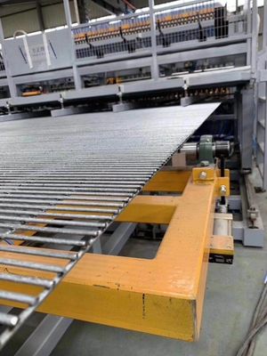 آلة استقامة وقطع أسلاك الفولاذ بقطر 4-8 مم